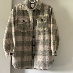 ONLY Plaid Button-Up “Shacket”